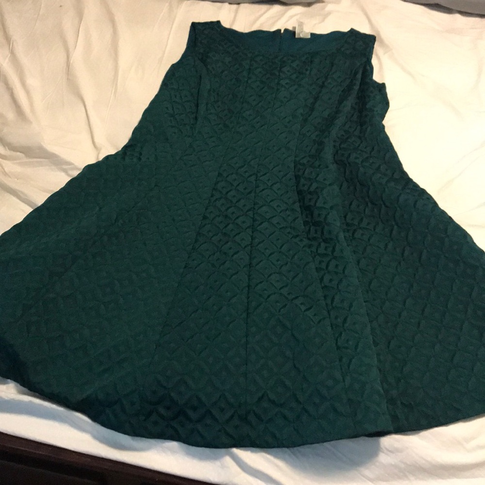 Julien Taylor 18 W dress